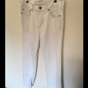 Banana Republic slim white jean pants like new